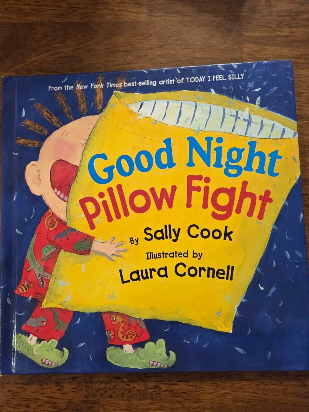 📕5/$10📕Good Night Pillow Fight Hardcover Children's Picture Book by Sally